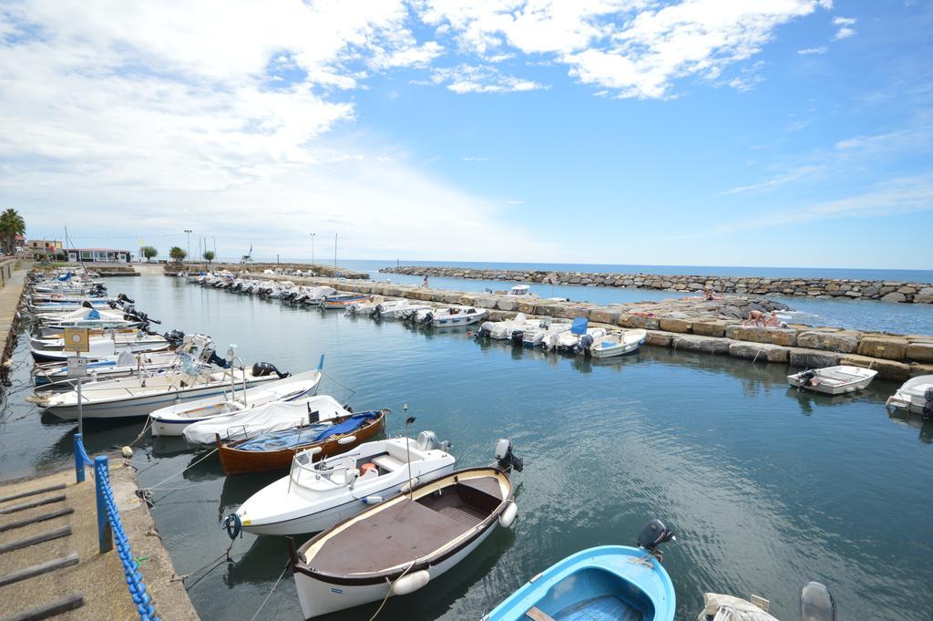 Riva Mare Apartment Riva Ligure Kültér fotó